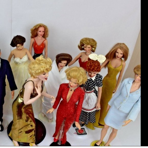 Franklin Mint Dolls Excellent Condition Marilyn Monroe, Elizabeth Lot of 13 TAGS - Picture 9 of 12